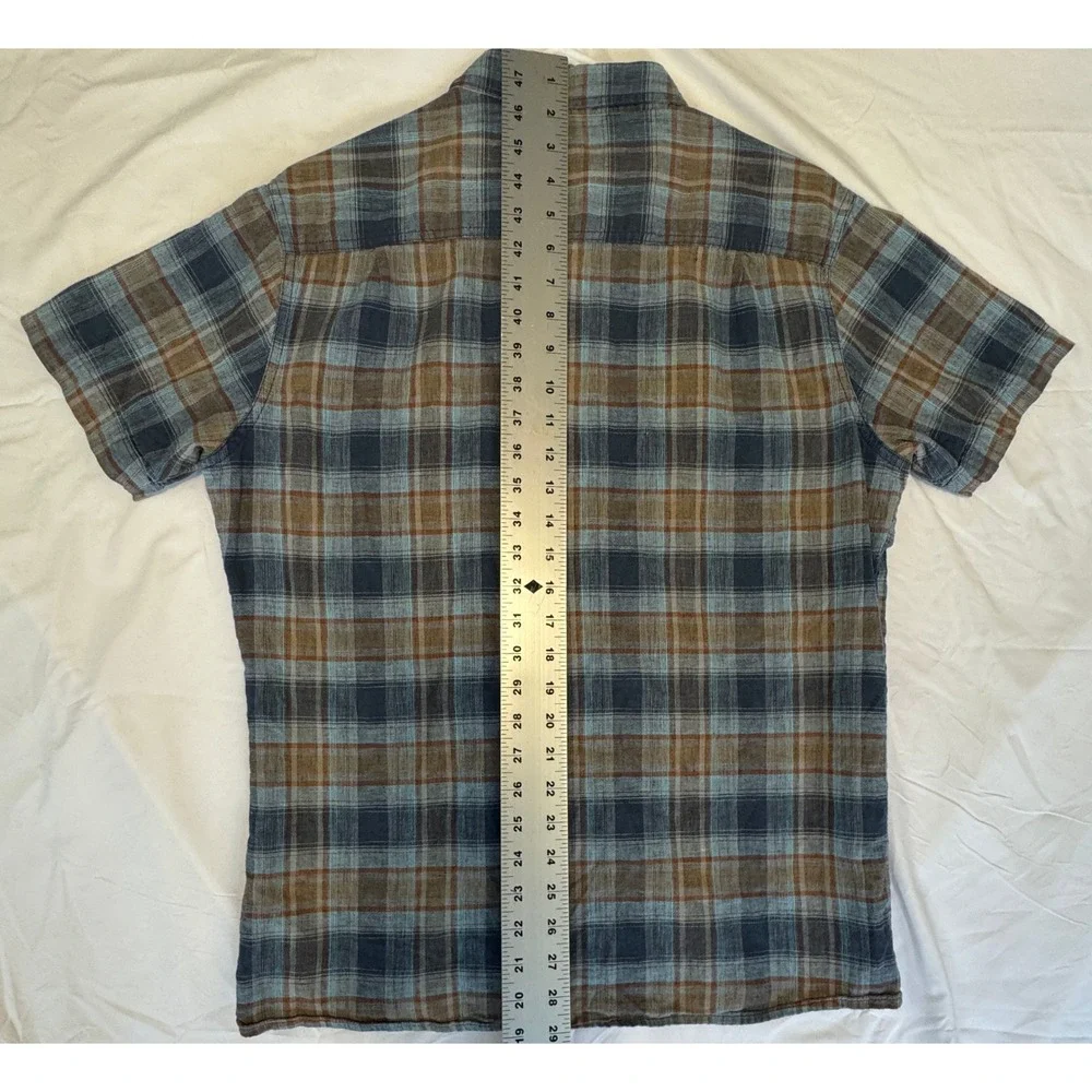 Kuhl Mens Medium Blue Brown Plaid Short Sleeve Button Down Shirt Pockets Hiking